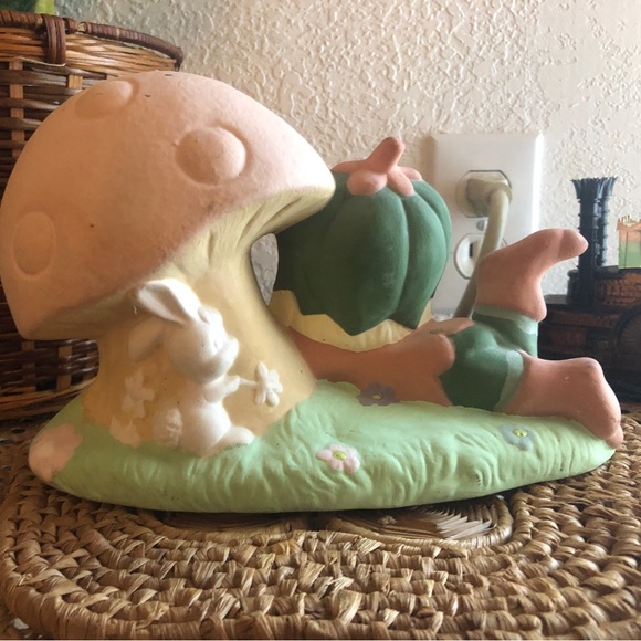 Hand-painted 70s Mushroom & Pixie Pottery - Picture 7 of 9